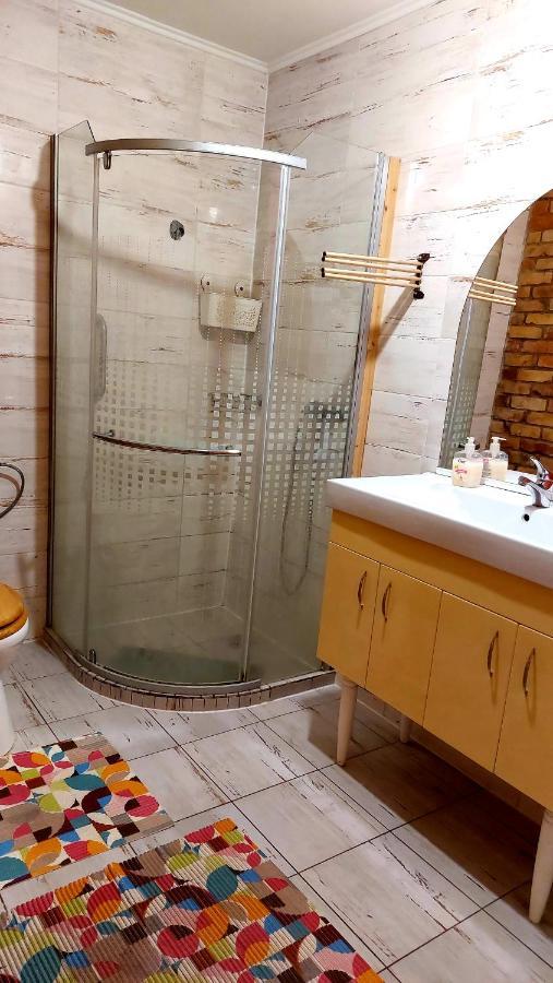 Mandula Apartament Segedyn