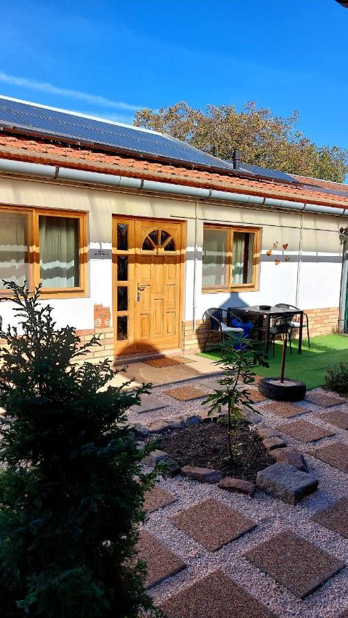 Apartament Mandula